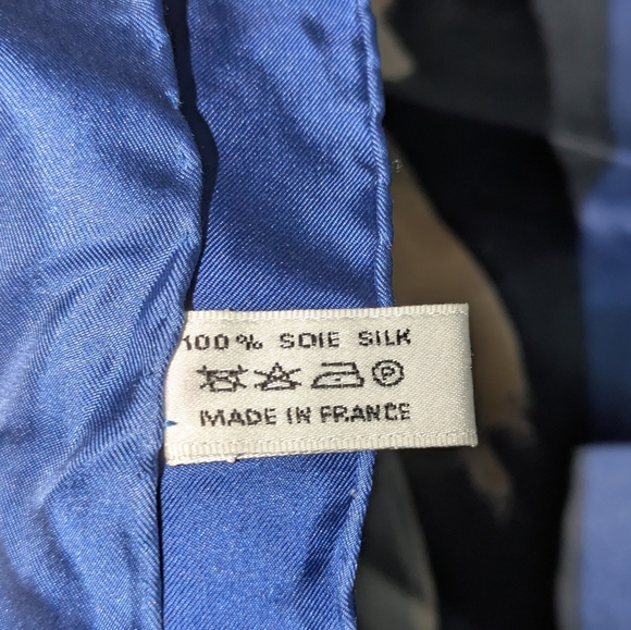 Sonia Rykiel Blue and Green Floral Throw - Picture 4 of 4